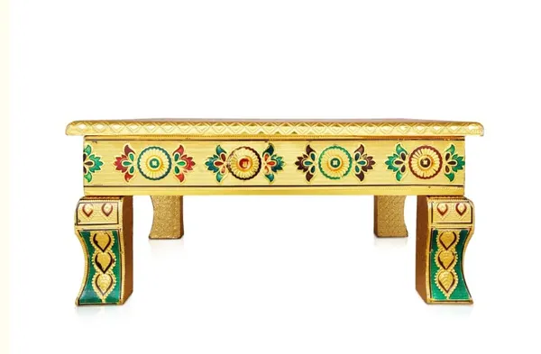 Wooden_Pooja_Chowki_With_Aluminum_Foil_Work