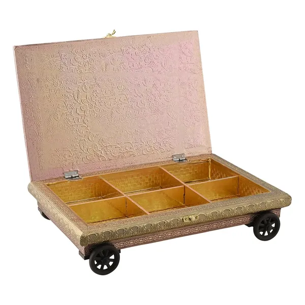 Wooden_Sectioned_Dry_Fruit_Box