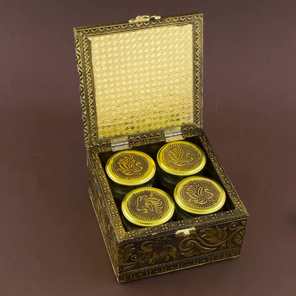 Wooden_Multi_Purpose_Gift_Box_With_Jars