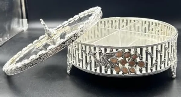 German_Silver_Dry_Fruit_Box_With_Partitions
