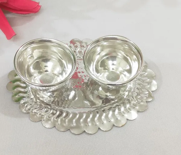 German_Silver_Sindoor_Box_With_Plate