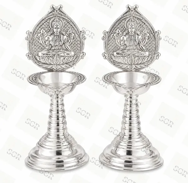 Lakshmi_Deepam_Diya_Oil_Lamp