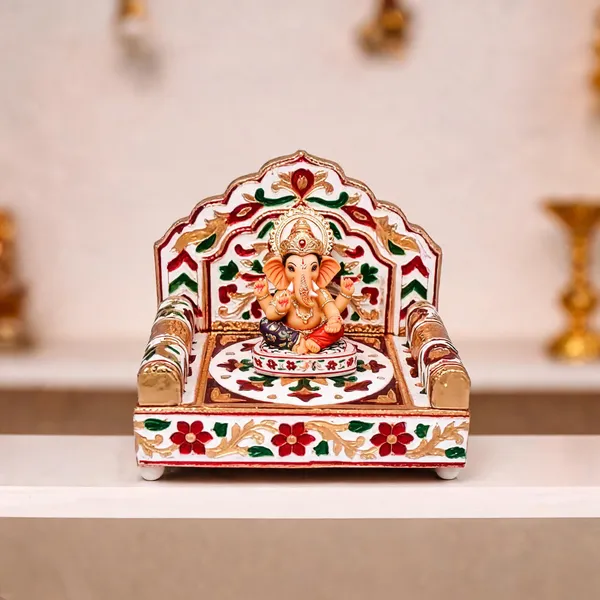Wooden_Singhasan_For_God_Idol