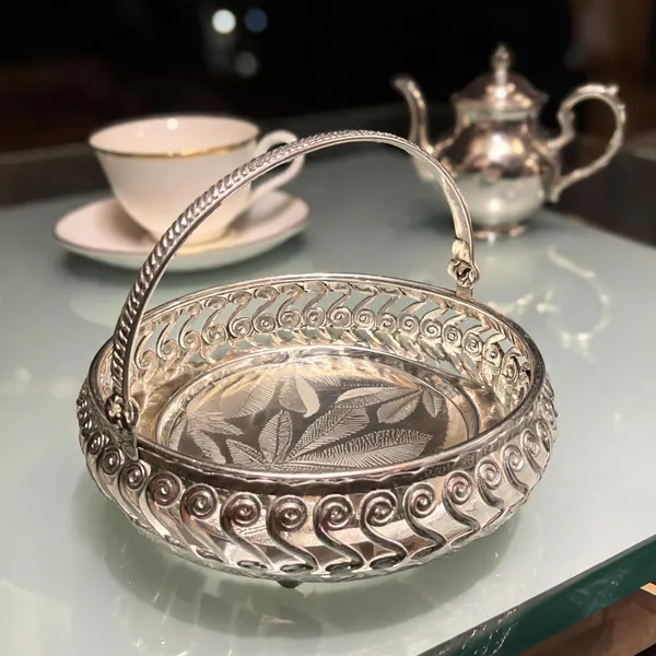 German_Silver_Serving_Tray_With_Handle