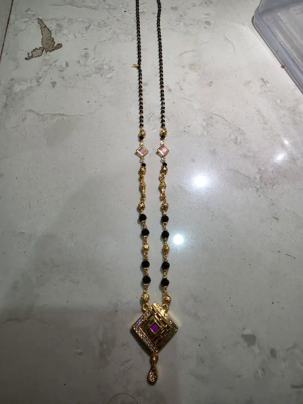 Black_Beaded_Gold_Tone_Mangalsutra_Necklace_for_Women