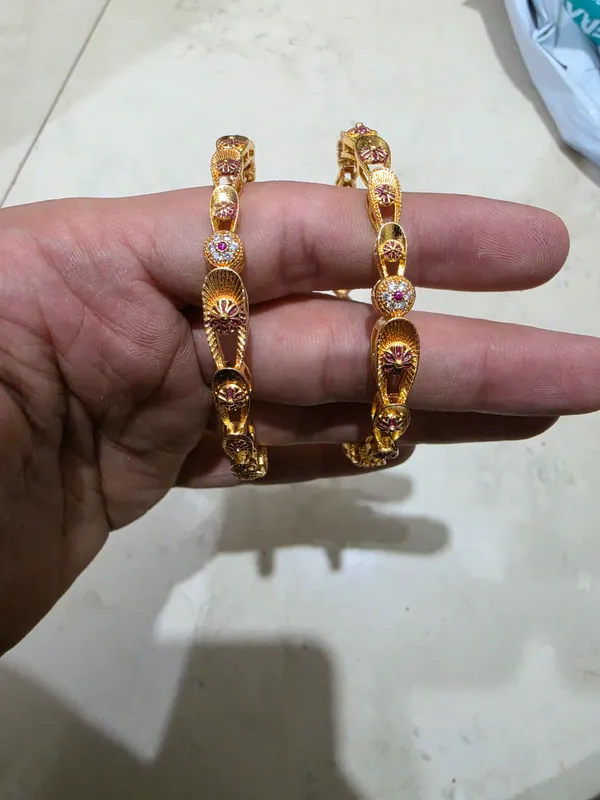 Gold_Tone_Embellished_Bangles_For_Women