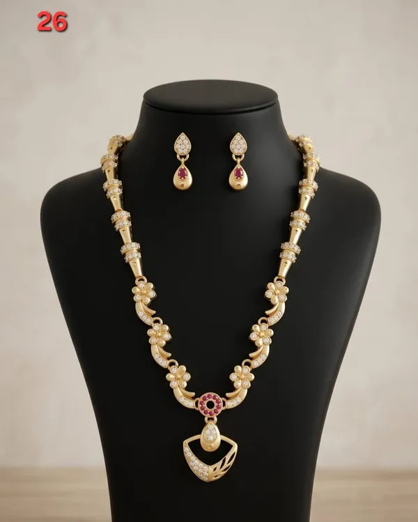 Gold_Tone_Floral_Necklace_Set_for_Women