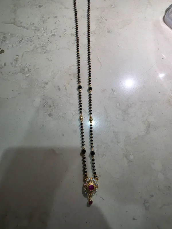 Black_Beaded_Gold_Tone_Mangalsutra_Necklace_for_Women