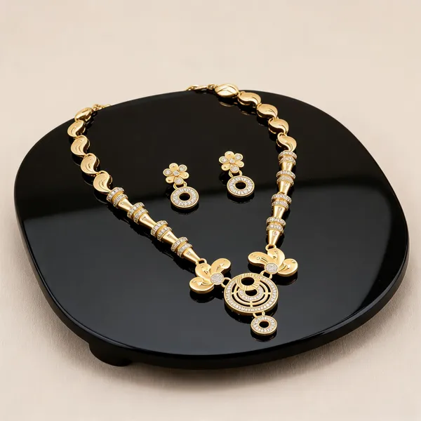 Gold_Brass_Necklace_And_Earrings_Set_For_Women
