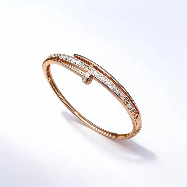 Gold_Brass_Stone_Studded_Bangle_For_Women