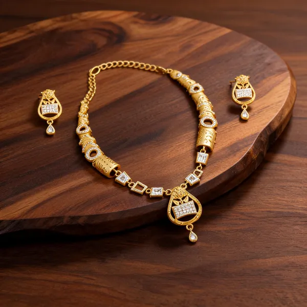 Gold_Brass_Ethnic_Necklace_And_Earrings_Set_For_Women