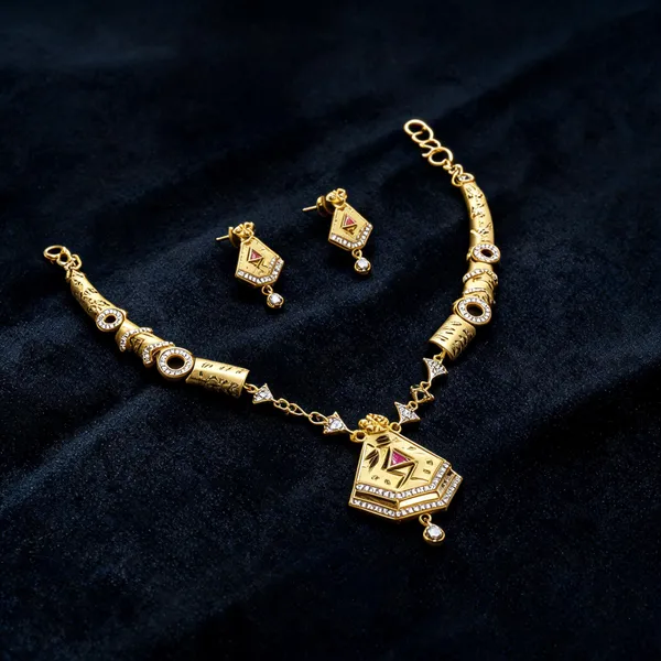Gold_Brass_Geometric_Necklace_And_Earrings_Set_For_Women