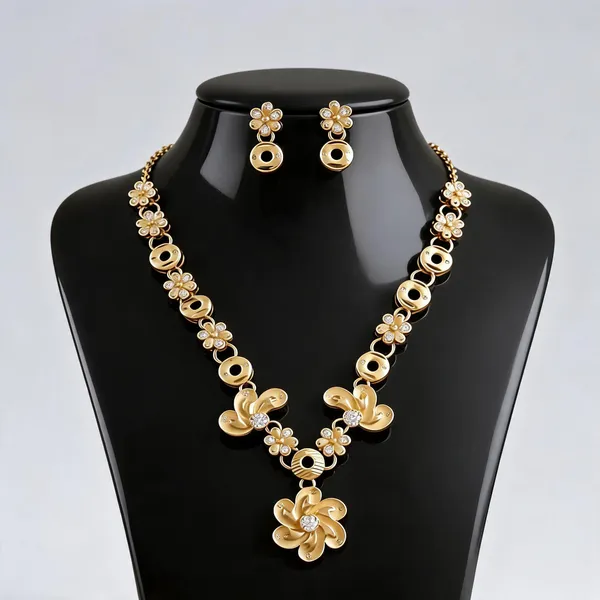 Gold_Brass_Floral_Necklace_Set_For_Women