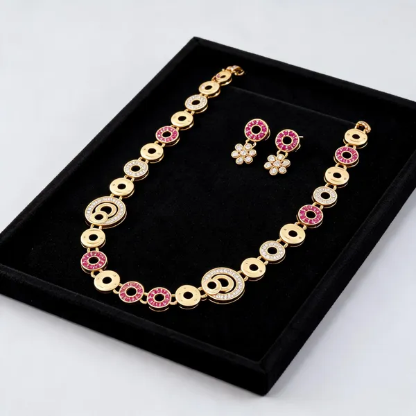 Gold_Brass_Stone_Studded_Necklace_Set_For_Women