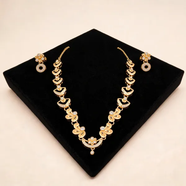 Gold_Brass_Floral_Necklace_And_Earrings_Set_For_Women