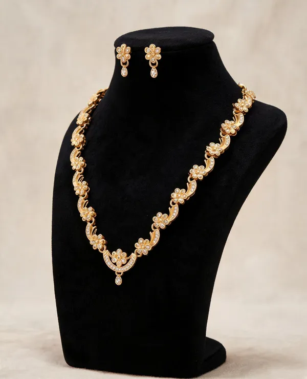 Gold_Brass_Floral_Necklace_And_Earrings_Set_For_Women