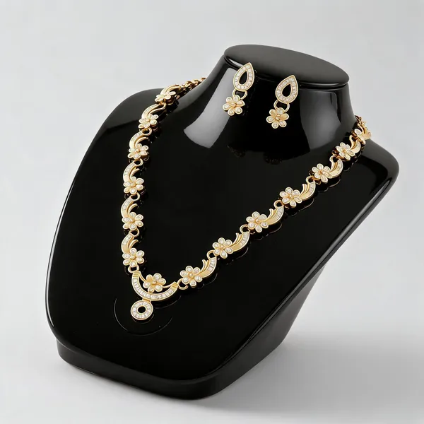 Gold_Brass_Floral_Necklace_And_Earrings_Set_For_Women