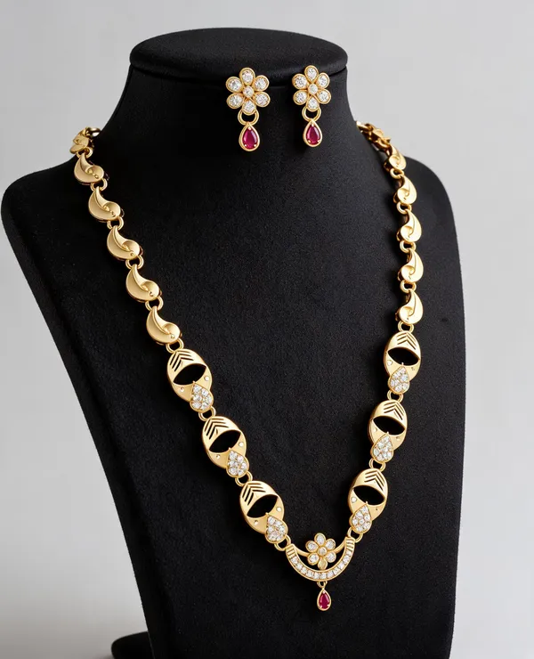 Gold_Brass_Floral_Necklace_Set_For_Women