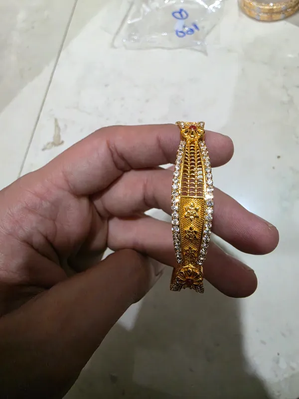 Gold_Tone_Embellished_Bangle_Set_for_Women