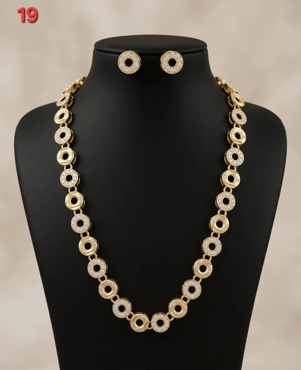 Gold_Tone_Circular_Link_Necklace_And_Earrings_Set_for_Women