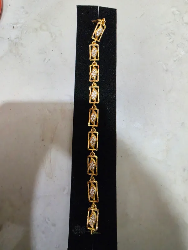 Gold-Tone_Stone_Link_Bracelet_for_Women