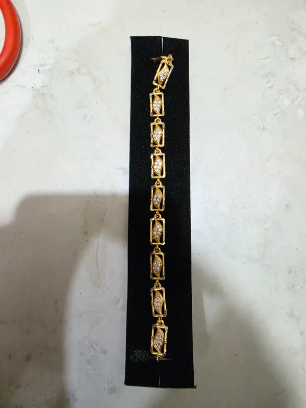 Gold-Tone_Stone_Link_Bracelet_for_Women