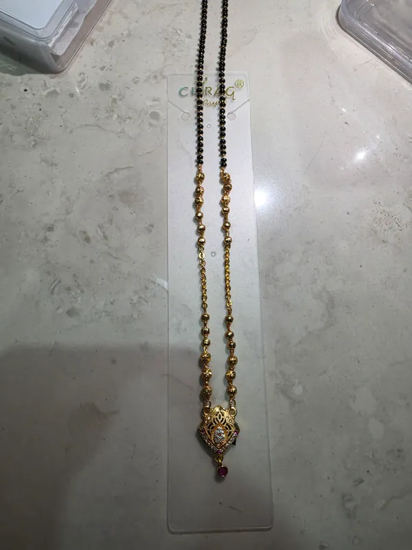 Black_Beaded_Gold_Tone_Mangalsutra_Necklace_for_Women