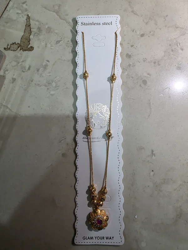 Gold_Tone_Beaded_Floral_Pendant_Necklace_for_Women
