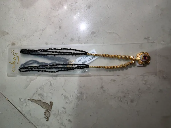 Black_Beaded_Gold_Tone_Mangalsutra_Necklace_for_Women