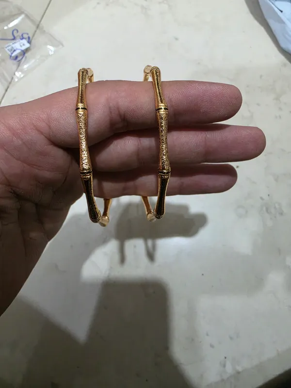 Gold_Tone_Textured_Bangle_Set_for_Women