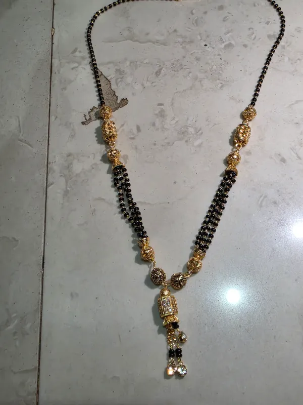 Gold_Tone_Beaded_Mangalsutra_Necklace_for_Women