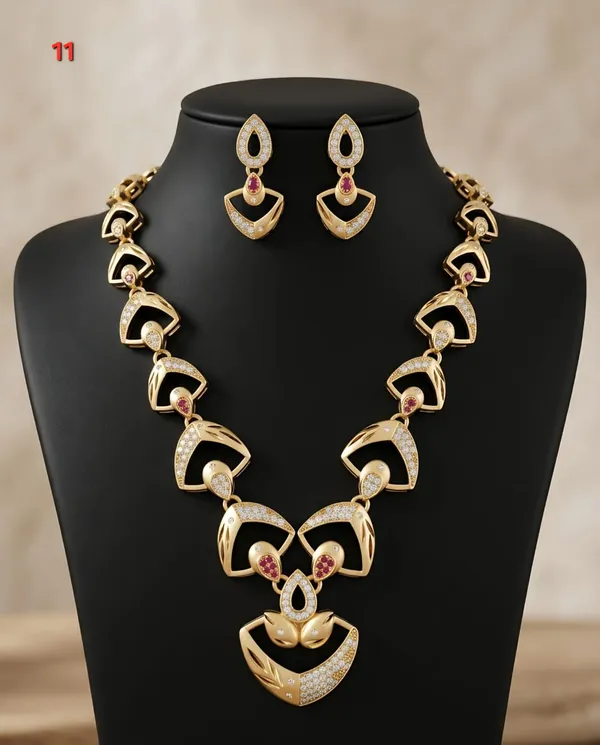 Gold_Tone_Statement_Necklace_Set_for_Women