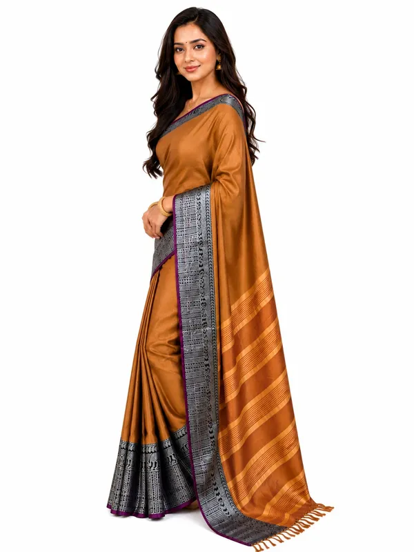 Brown_Patterned_Saree_For_Women