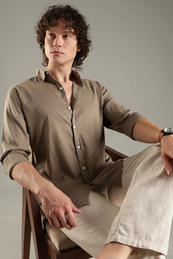 Italino_Khakhi_Linen_Blend_Relaxed_Shirt