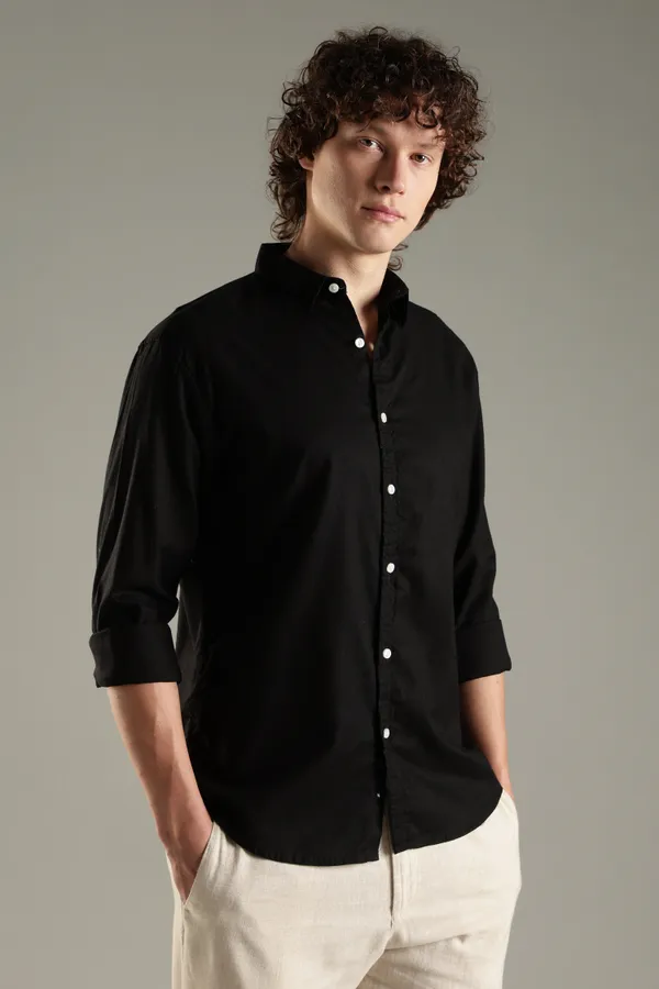 Italino_Black_Linen_Blend_Relaxed_Shirt