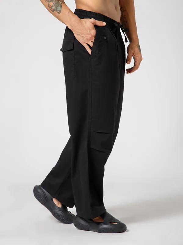 Creeklife_Parachute_Pants_Black