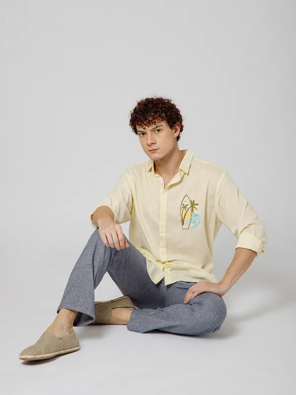 Surfing_Linen_Blend_Relaxed_Fit_Yellow_Men_S_Shirt