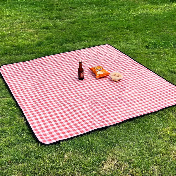 Polyester_Foldable_Waterproof_Outdoor_Picnic_Mat