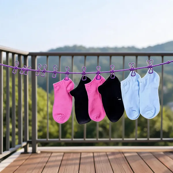 Elastic_Portable_Clothes_Drying_Rope_With_Clips