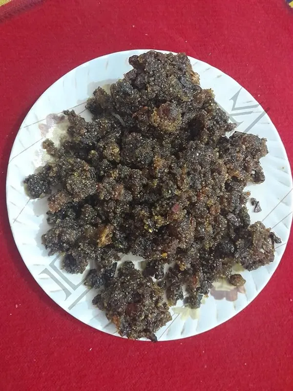 Traditional_Ayurvedic_Herb_Asli_Guggul_Dhoop