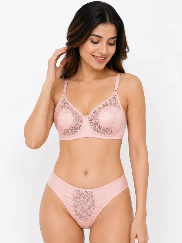 Women_S_Lace_Underwired_Bra_And_Panty_Set