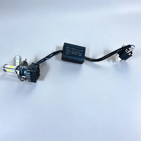 Plastic_LED_Automotive_Headlight_Bulb_With_Driver