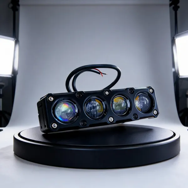 Metal_Black_Four-Lens_Auxiliary_Vehicle_Light_Bar