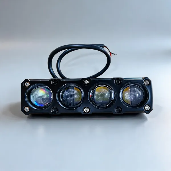 Metal_Black_Four-Lens_Auxiliary_Vehicle_Light_Bar