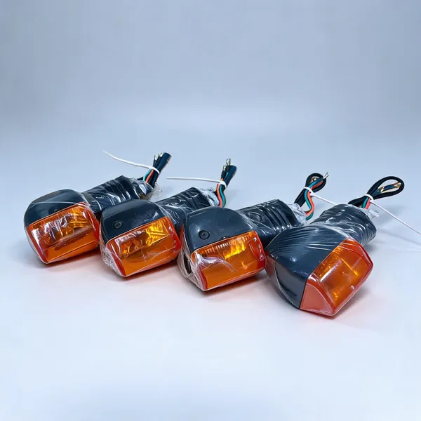 Amber_Turn_Signal_Indicator_Lights_For_Hero_Splendor_Plus_Set_Of_4