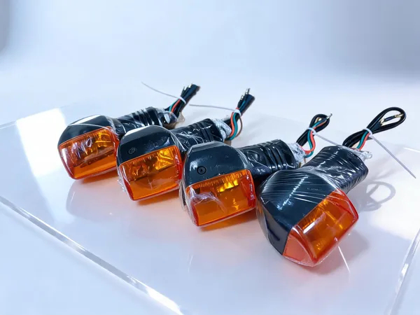 Amber_Turn_Signal_Indicator_Lights_For_Hero_Splendor_Plus_Set_Of_4