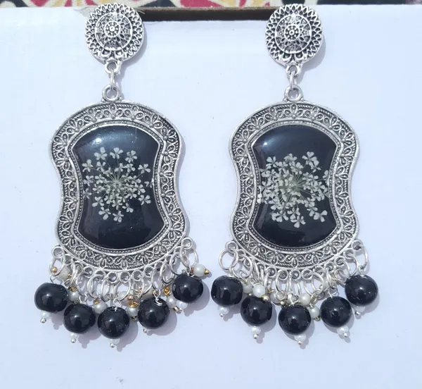 Green_Oxidised_Silver_Tone_Floral_Drop_Earrings_For_Women