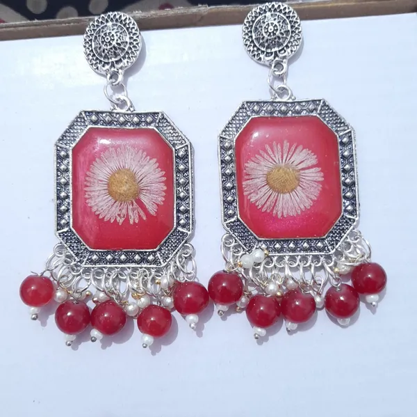 Silver_Oxidised_Floral_Dangler_Earrings_for_Women