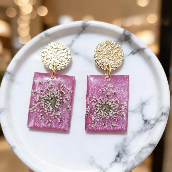 Pink_Resin_Dried_Floral_Rectangle_Drop_Earrings_For_Women