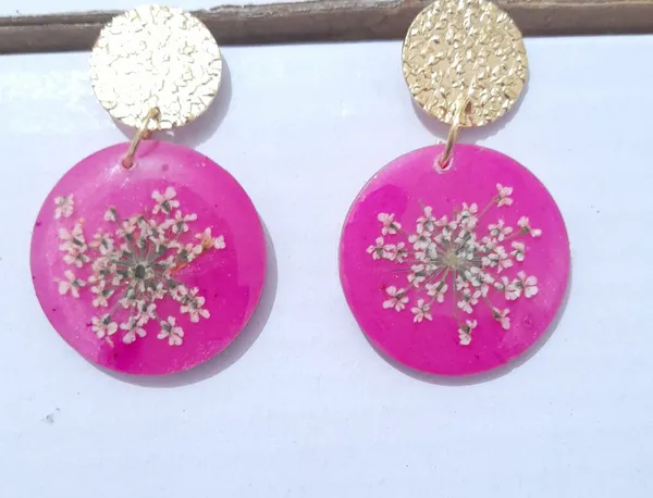 Pink_Resin_Floral_Drop_Earrings_For_Women